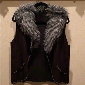 Montanaco vest sz XL NWOT